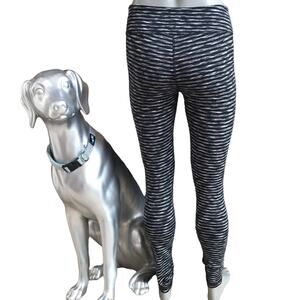 Zella Black Gray Striped Yoga Leggings Women's Size Small